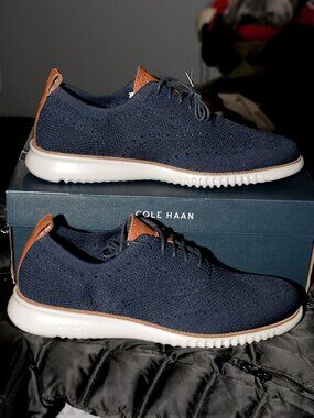 Cole Haan Men shoes size 13, Navy